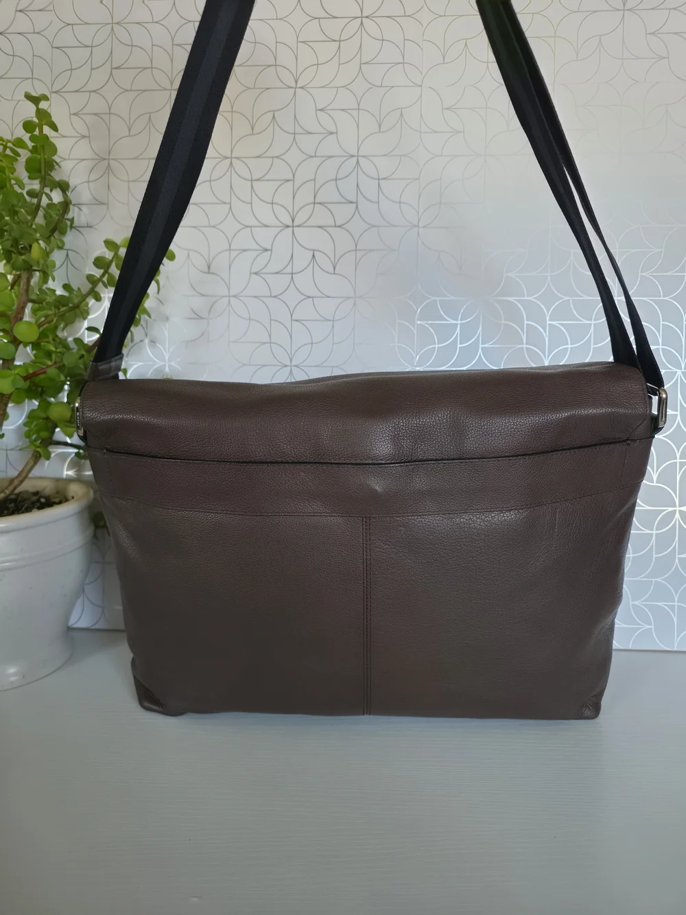 Coach Sullivan Messenger Crossbody Bag in dark brown cowhide leather